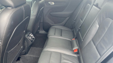 Volvo XC40 2.0 B4P Ultra Dark 5dr Auto Petrol Estate